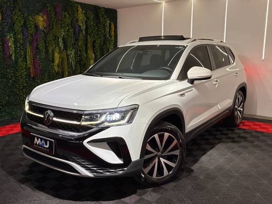 VOLKSWAGEN TAOS 1.4 250 TSI TOTAL FLEX HIGHLINE AUTOMÁTICO